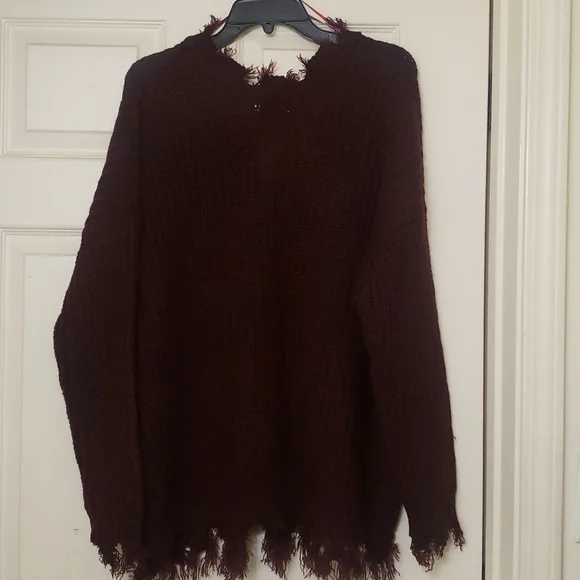 SALE!!💖💞 Miracle Maroon Ripped Oversized V-Neck Sweater - Picture 6 of 6